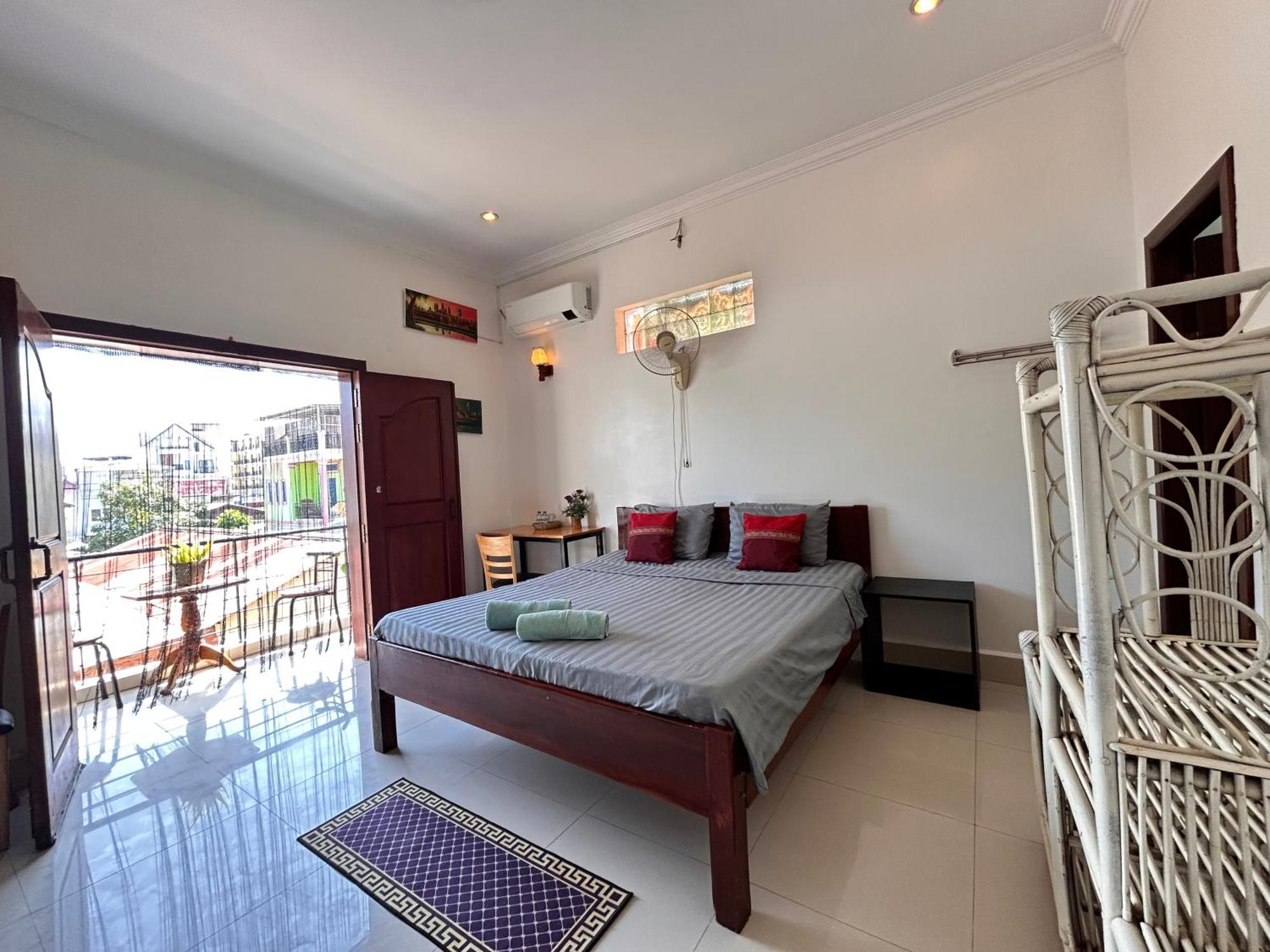Bed & Bedzzz Vandrerhjem Siem Reap Eksteriør bilde