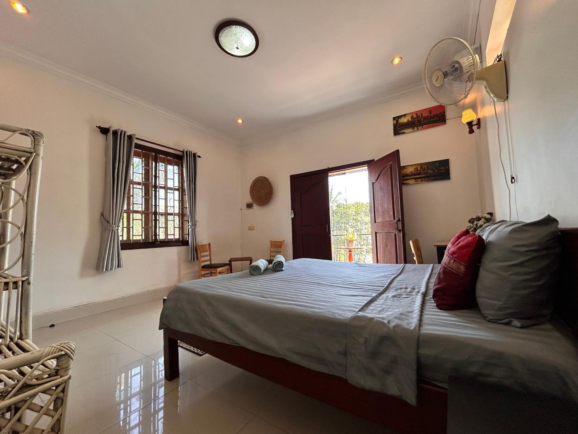 Bed & Bedzzz Vandrerhjem Siem Reap Eksteriør bilde